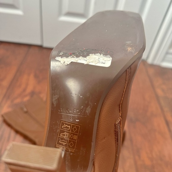 Oak + Fort brown mid calf square toe heeled boots size 8 - Picture 7 of 7
